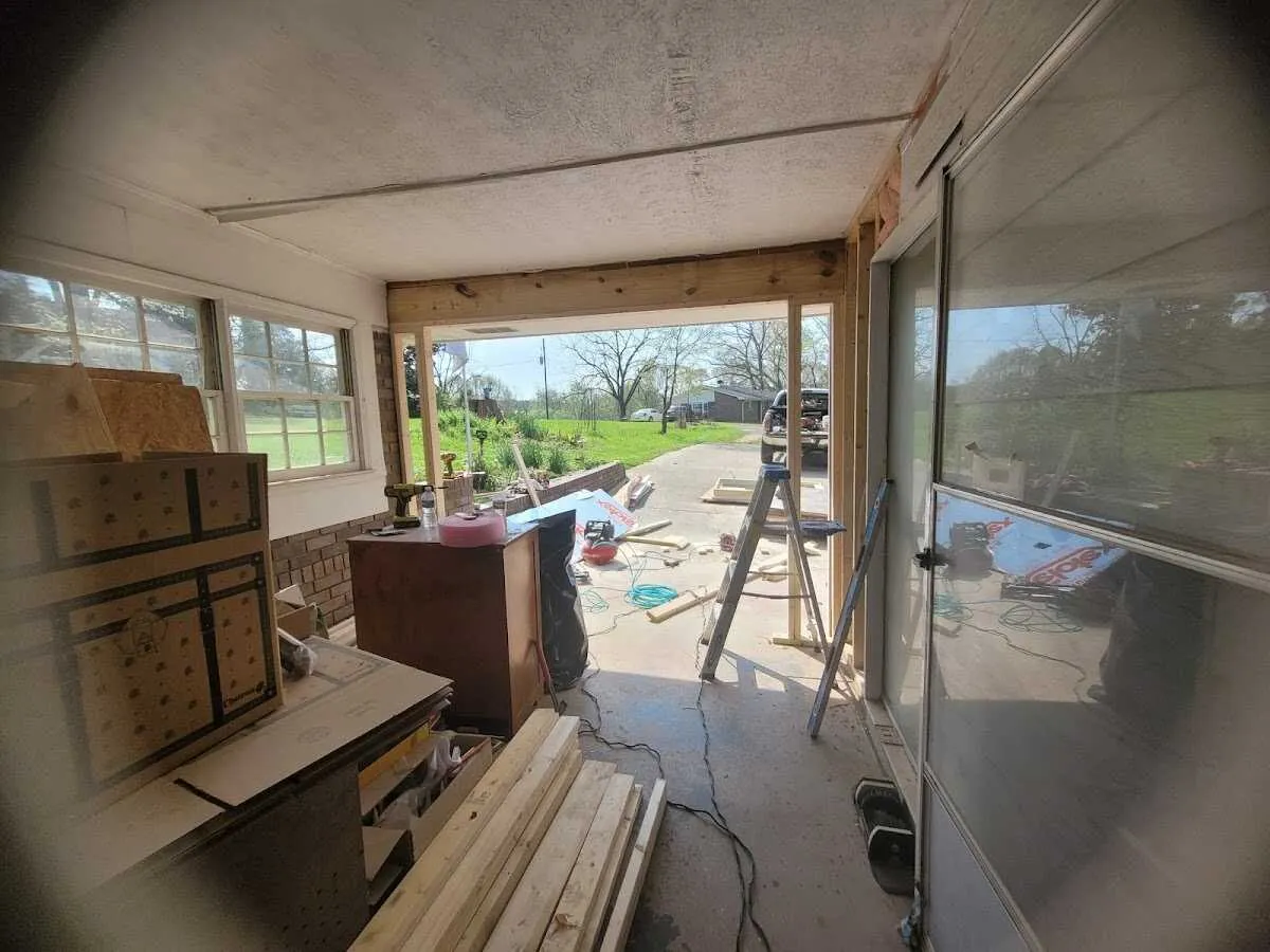 Air movers and dehumidifier for Water Mitigation Services in Bethany